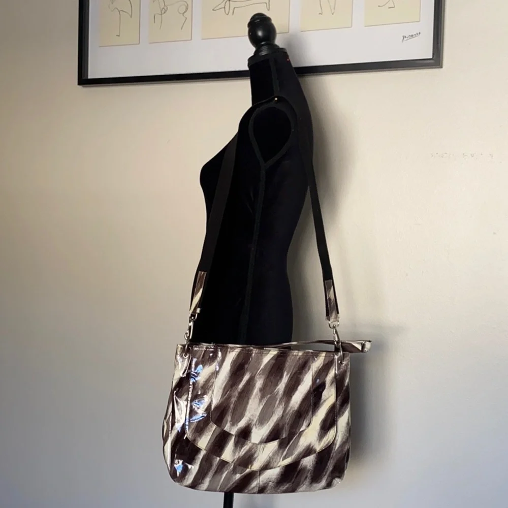 Kammi Reiss Patent print Leather crossbody purse